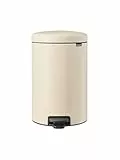 Brabantia - NewIcon Treteimer 20L - Medium Abfalleimer für Küche oder Schlafzimmer - Sanft Schließender Deckel - Leichte Pedalbedienung - Entnehmbarer Inneneimer - Soft Beige - 29 x 38 x 47 cm
