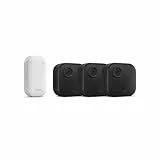 Die neue Blink-Kamera Outdoor 4 | Kabellose intelligente HD-Sicherheitskamera, zwei Jahre Batterielaufzeit, funktioniert mit Alexa | 3-Kamera-System mit enthaltenem Sync Module Core | IP65
