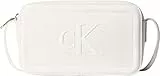 Calvin Klein Damen Umhängetasche Bold Camera Bag mit Logo, Weiß (White Alyssum), Einheitsgröße