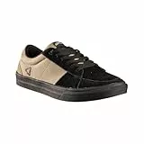 1.0 Flache Schuhe – Dune – 9 US / 43 EU