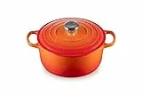 Le Creuset Signature Gusseisen-Bräter mit Deckel, Ø 24 cm, Rund, Für alle Herdarten und Induktion geeignet, Volumen: 4,2 l, 4,305 kg, Ofenrot, 21177240902430