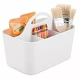 mDesign Schreibtisch Organizer – Bastelsachen und Nähutensilien Aufbewahrung für Knöpfe, Scheren, Farben etc. – tragbarer Stiftehalter mit 4 Fächern aus Kunststoff – weiß