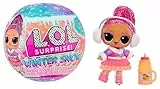 L.O.L. Surprise! Winter Snow Tot - 1 Sammlerpuppe mit Magischer Schneeüberraschung, Blindverpackung, 8 Puppen zum Sammeln, Frostig-Cooler Mode und Zubehör, Geschenk für Kinder ab 4