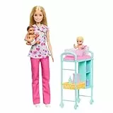 Barbie Karriere Kinderärztin-Spielset mit blonder Barbie-Puppe in OP-Bekleidung, 2 Baby-Puppen, Behandlungstisch und Zubehörteilen, JMK12