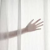 Topfinel Gardinen mit Ösen Vorhang Weiß Transparente Vorhänge Schlafzimmer Gardine Wohnzimer 225 cm Lang Übergardinen Ösen Curtains & Drapes Fenstervorhänge 140 Breit