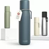 LARS NYSØM Thermosflasche aus Edelstahl - Doppelwandige Isolierflasche mit Becher & Tragegurt, Auslaufsichere Trinkflasche Edelstahl & Thermoskanne für Reisen, Büro & Outdoor (Stone Blue, 1000ml)