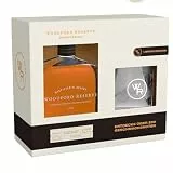 Woodford Reserve Bourbon Whiskey - Hochwertiges Geschenkset inklusive Gratis Whiskey Tumbler - Perfekt ausgewogen mit würzigen und süßen Noten von Früchten und Vanille - 200ml/43,2% Vol.