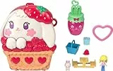 Polly Pocket Puppen und Spielset, Erdbeer-Picknick Häschen-Schatulle, Reisespielzeug mit 1 Mikropuppe, Haustier und Zubehörteilen mit Obstmotiven, JKC47