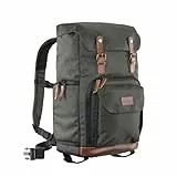 Mantona Luis Retro Fotorucksack grün mit Leder, Kamerarucksack inkl. Regenschutzhülle, Fototasche mit Laptopfach, Backpack geeignet für 1 x DSLR-Kamera, 3 x Objektive und diverses Fotozubehör