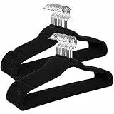 SONGMICS Kleiderbügel Samt, 30er Set, Bügel, Jackenbügel, 41,5 cm breit, Anzugbügel, dünn, gut belastbar, um 360° drehbarer Haken, für Mäntel, Hemden und Anzüge, schwarz CRF26BK