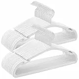 SONGMICS Kleiderbügel Samt, Bügel 50er Set, 43 x 21 cm, Samtbügel rutschfest, breite Schulterkerben, Stange für Hosen, 360° drehbarer Haken, platzsparend, für Garderobe, wolkenweiß CRF039W01