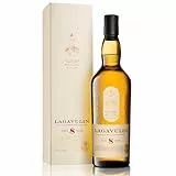 Lagavulin 8 Jahre Single Malt Scotch Whisky, mit Geschenkverpackung, Geschenkidee, Preisgekrönter Single Malt, handverlesen aus dem schottischen Islay, 48% Vol, 700ml Einzelflasche