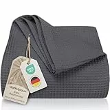 LAYNENBURG Premium Tagesdecke 150 x 200 cm - Waffelpique 100% Baumwolle - leichte Sommerdecke Waffeloptik - Baumwolldecke als Überwurf, Sofa, Couch-Decke (anthrazit)