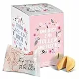 FOOD crew 12x Glückskekse Komplimente - 3 Designs - einzeln verpackt - Glückskeks Kompliment als kleine Geschenkidee für Familie, Freunde, Kollegen - Komplimente Kekse für Adventskalenderfüllungen