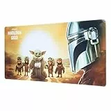 Grupo Erik Gaming Mauspad XXL Star Wars Mandalorian Grogu Yoda Gaming Mousepad rutschfest und Wasserabweisend Mouse Pad Groß - Mouse Pad XXL Schreibtischunterlage PC Zubehör Gaming - Disney Geschenke