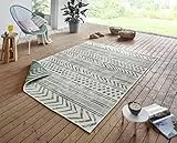 NORTHRUGS In- und Outdoor Teppich Biri 80x150cm - Wendeteppich Wetterfest Boho Style Vintage Design Läufer für Balkon Terrasse Garten Wintergarten Wohnzimmerteppich Wasserfest in Grün Creme