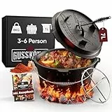 GUSSKÖNIG Dutch Oven Set 7L - Eingebrannter Feuertopf mit praktischem Deckelheber und Füßen - Dutch Oven 7 Liter - Gusseisen Topf Set inkl. dutchoven Rezeptbuch & Untersetzer - 30 Jahre Garantie