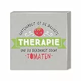 H:)PPYlife 44129 Leinwandbild mit Motivdruck 'Gartenarbeit ist die billigste Therapie und du bekommst sogar Tomaten', 20 cm x 20 cm