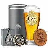 CROWNLY CRYSTAL® 1986 Bierglas Gravur 570 ml 40. Geburtstag personalisiertes Geschenk Mann Männergeschenk 40 Jahre Deko Karte Geschenkidee