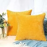 CALIYO Kissenhülle Kord Uni 2er Set, Kissenbezug 60x60 Kissenbezüge für Zierkissen Dekokissen Sofakissen Couchkissen in vielen Farben Safrangelb