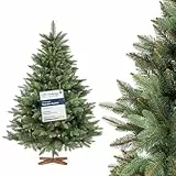 FAIRYTREES Weihnachtsbaum künstlich, Nordmanntanne Premium 150 cm, Naturgetreue Spritzguss Elemente, Made in EU, Künstlicher Weihnachtsbaum mit handgefertigtem Ständer aus Eschenholz