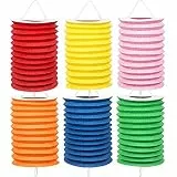 Boland - Papierlaterne Einfarbig, 12 Stück, 6 Farben sortiert, Zuglaterne, Rot, Gelb, Rosa, Grün, Orange, Blau, Lampion, Geburtstag, Laternenzug, Gartenparty, Hängedekoration
