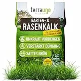 TerraUno Rasenkalk Frühjahr & Herbst, bei Moos und Unkraut im Rasen, verstärkt die Düngung, verbessert pH-Wert & Bodenstruktur, 15 kg für 300 m², extra fein, ideal für Streuwagen, tierfreundlich