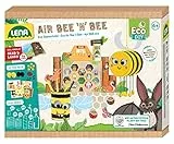 Lena 42832 Eco Bastelset Air Bee'n'Bee, Set mit Biene, Stifthalter und Insektenhotel aus Papierbögen Haushaltsgegenständen, Klebeset für Jungen Mädchen, Papierbasteln Kinder, Mittel