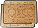 Amazon Basics Rechteckig Backmatte für Macarons aus Silikon, Beige, Grau, 2 Stück, 29.5 x 41.9 cm