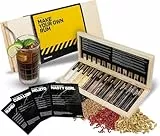 DIBYS Rum-Gewürze-Set Mini | 12 Rum-Set Botanicals | Mit 4 Rezept-Karten, Gewürzlexikon & edler Holz-Kiste | Rum-Geschenk-Set für Männer & Frauen | Rum Zubehör zum Rum selber machen