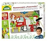 Lena 65836 - Hammerspiel Feuerwehr, Nagelspiel mit 38 farbigen Teilen & 16 Sonderteile, XXL Grundplatte aus Kork ca. 28 x 19,5 cm, Hammer und Nägel, Klopfspiel für Kinder ab 3 Jahre, Hämmerchenspiel