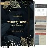 Lebenskompass Lehrerkalender 2025 2026 DIN A5+ 'Nightleaf” Hardcover Schulplaner für die Unterrichtsvorbereitung - idealer Planer für Lehrerinnen und Lehrer