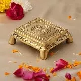 Purpledip Chowki Aasan Gaddi Messing-Plattform, klein, quadratisch, für Tempelstatuen oder Artefakte (12056A)