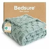 BEDSURE Kuscheldecke Flauschig - Fleecedecke & Wolldecke, Sofadecke, Schachbrettmuster Tagesdecke, Weiche Warme Karierte Decken für Zimmer Deko, Wohn- & Kuscheldecken, Grün, 130 x 170 cm