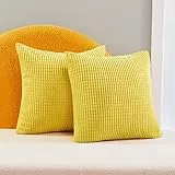 Deconovo Kissenbezug Kordsamt Zierkissenbezug Dekorativen Kissenhüllen Weiches Massiv Kissen für Sofa Couch Schlafzimmer, 65x65 cm, Gelb, 2er Set