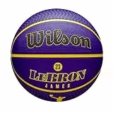 Wilson NBA Player Icon Outdoor Basketball, Lebron James, Außergewöhnlicher Grip und Flexible Nutzung, Farbe: Lila/Gelb, Größe: 7