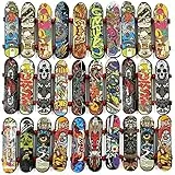 LYQQY Fingerskateboards, 30 Stückes Fingerskateboard Set Mini Fingerboards Skatepark Spiel für Kinder Partytütenfüller, Kindergeburtstag Geschenke,Schlüsselbund Dekoration,9.5cm (Zufällige Muster)