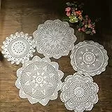MINDPLUS Set mit 5 Handgehäkelten Deckchen aus Baumwolle Gehäkelte Spitze Deckchen Untersetzer Tischset 30-40 cm Rund Weiß Vintage-Hochzeit Teeparty (Weiß)