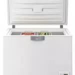 Beko HS22340 Gefriertruhe / 86 cm / 124 kWh/Jahr / 230 L Gefrierteil / Weiß / MinFrost-Technologie / In unbeheizten Räumen nutzbar / Türschloss / Zwei Gefrierkörbe für Flexibilität