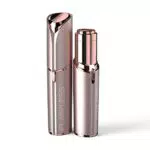 Finishing Touch Flawless Gesichtshaarentferner der neuen Generation. Schmerzfreie Haarentfernung für empfindliche Haut mit hypoallergen 18-karätigen vergoldeten Scherkopf - inkl. Batterie