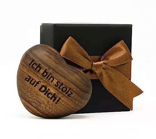 LOMEU Premium Handschmeichler Holzherz - Mit liebevoller Gravur - Edles Mutmacher und Glücksbringer Geschenk in Geschenkbox - Made in Germany - Nussbaumholz