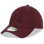 New Era New York Yankees League Essential 9Forty Snapback Cap - One-Size