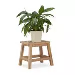 Relaxdays Tritthocker Holz, Fußbank aus Naturholz, niedriger Blumenhocker für Töpfe