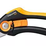 Fiskars Bypass-Gartenschere, Plus SmartFit, P541, Für frische Äste und Zweige