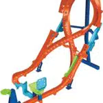 Hot Wheels Trackset mit 1 Hot Wheels Fahrzeug, Rennstrecke mit 8er-Kurve für Stunt- und Rennaction