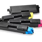 Kyocera TK-590M Toner Magenta, Original Tonerkartusche 1T02KVCNL0. Kompatibel für ECOSYS M6026cdn