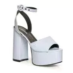 LAMODA Damen All for You Extreme Court Shoe, Blue Patent