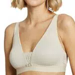 Triumph Aura Spotlight BH N Creamy Dream 75C