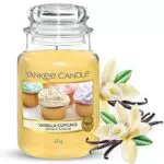 Yankee Candle Duftkerze im Glas Vanilla Cupcake Kerze mit langer Brenndauer bis zu 150 Stunden Perfekte Geschenke für Frauen
