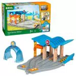BRIO World 33975 Smart Tech Sound Waschstraße mit Werkstatt - Zubehör für die BRIO Holzeisenbahn - Interaktives Spielzeug empfohlen ab 3 Jahren